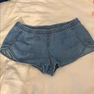 Elements chambray dolphin short